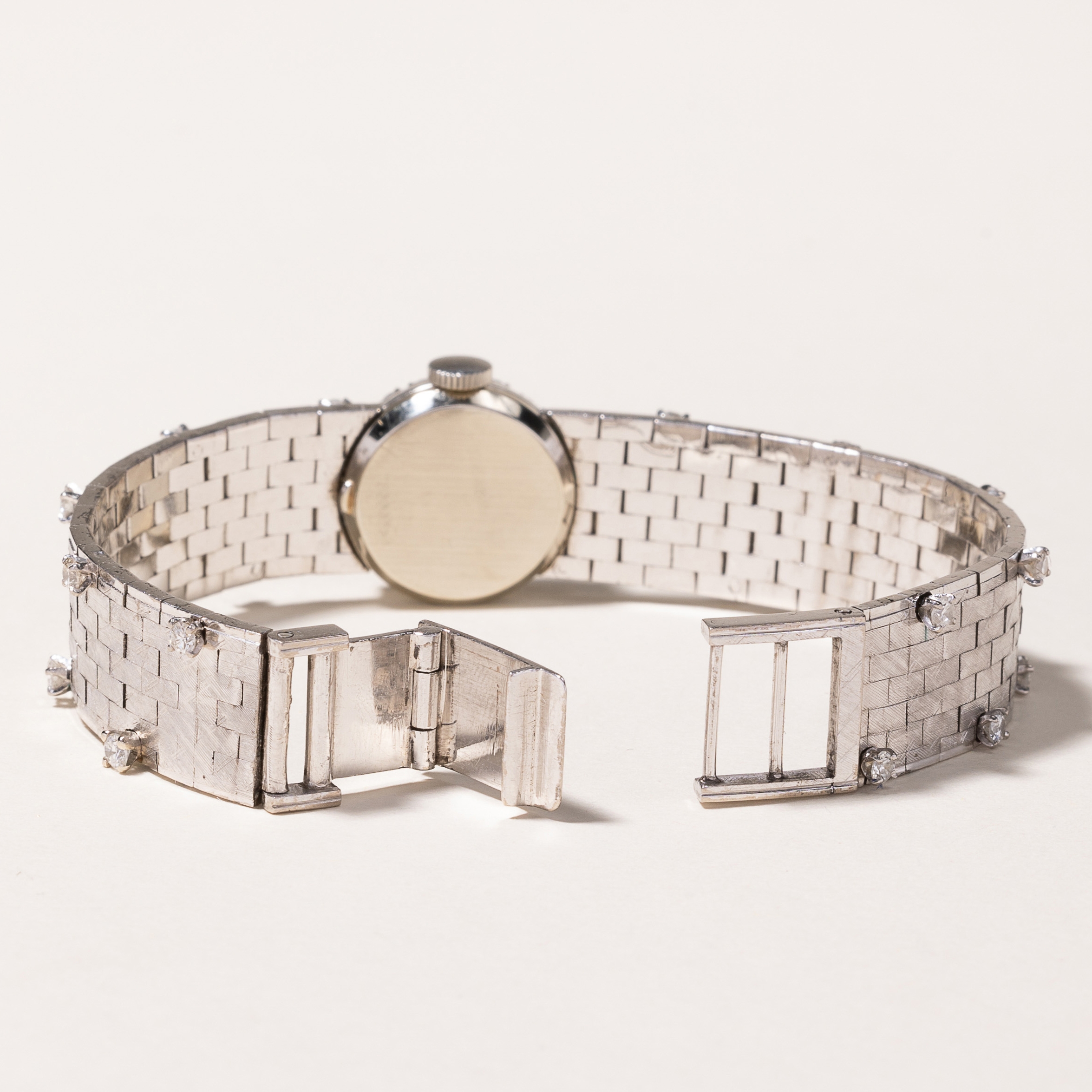 時計 Girard Perregaux vintage white gold Estate Originals 18K White Gold Vintage Girard Perregaux Wrist