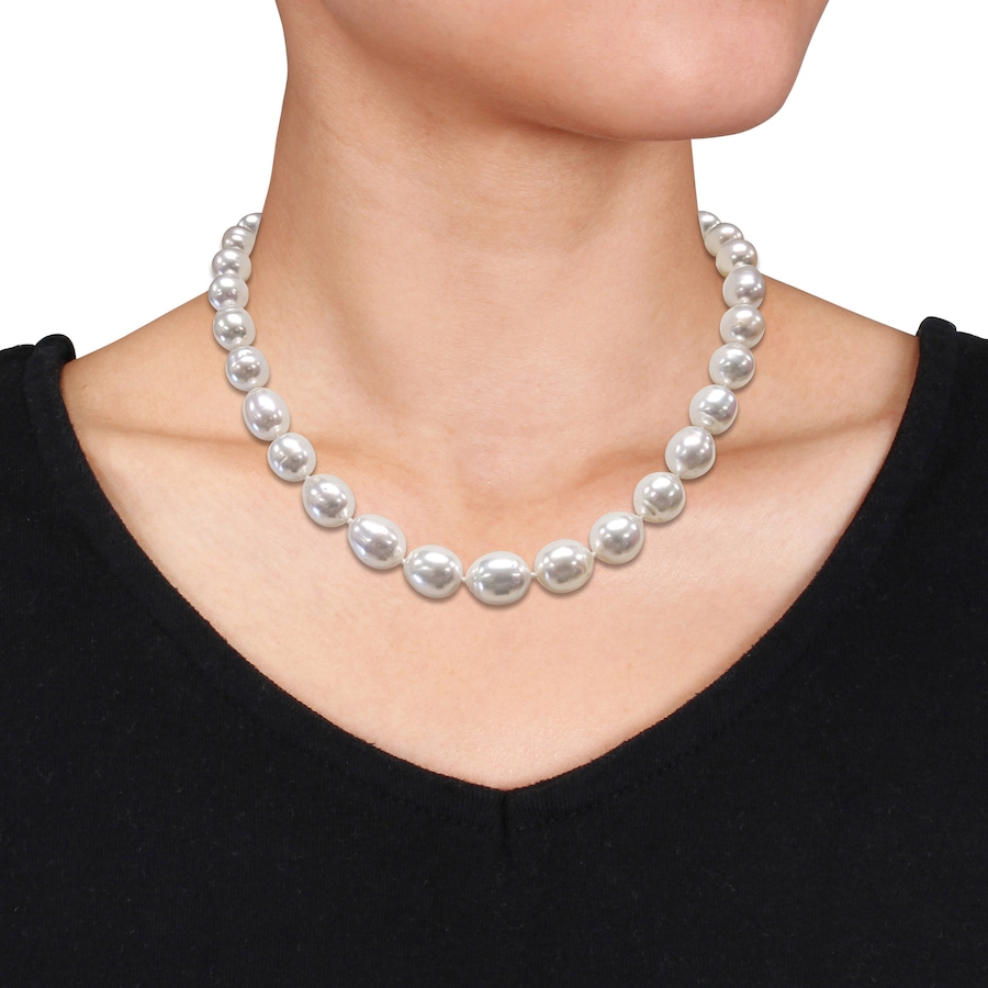 Image 746035_ALTMORE4.jpg, Product 746-035 / Price $1,599.99, Amour Pearls 14K White South Sea Pearl Necklace from Amour Pearls on TSC.ca's Jewellery department