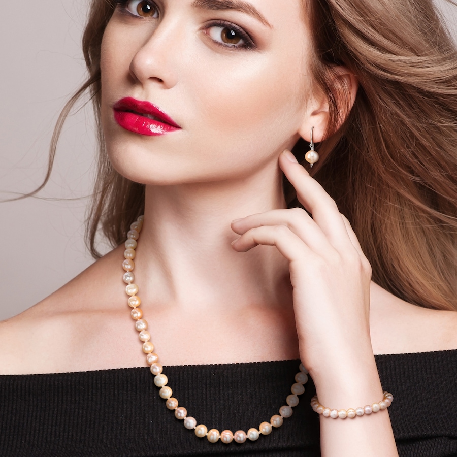Image 746040_ALTMORE7.jpg, Product 746-040 / Price $149.99, Amour Pearls Sterling Silver Freshwater Pearl Necklace, Bracelet and Earring Set from Amour Pearls on TSC.ca's Jewellery department
