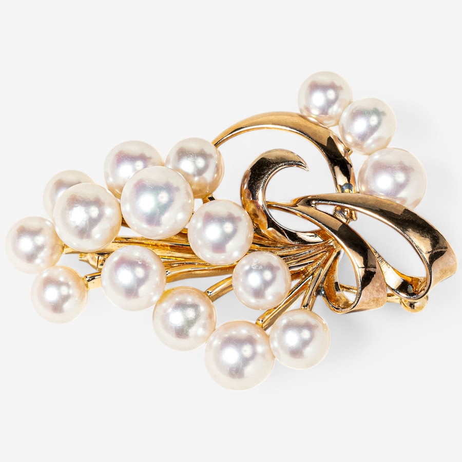 Image 746264_ALTMORE2.jpg, Product 746-264 / Price $2,295.00, Estate Originals 14K Yellow Gold MIKIMOTO Cultured Pearl Swirl Brooch from Estate Originals on TSC.ca's Jewellery department