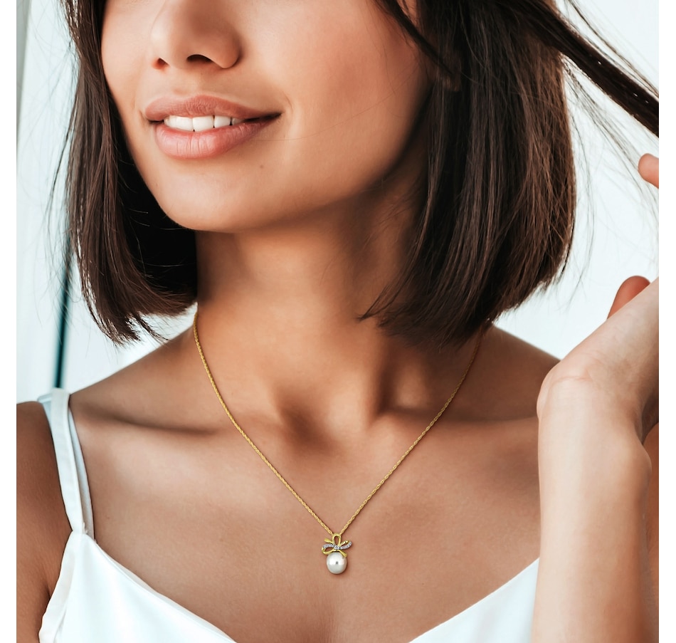 Image 746738_ALTMORE4.jpg, Product 746-738 / Price $1,129.99, Amour Pearls 14K Yellow Gold Cultured South Sea Pearl Diamond Bow Pendant from Amour Pearls on TSC.ca's Jewellery department