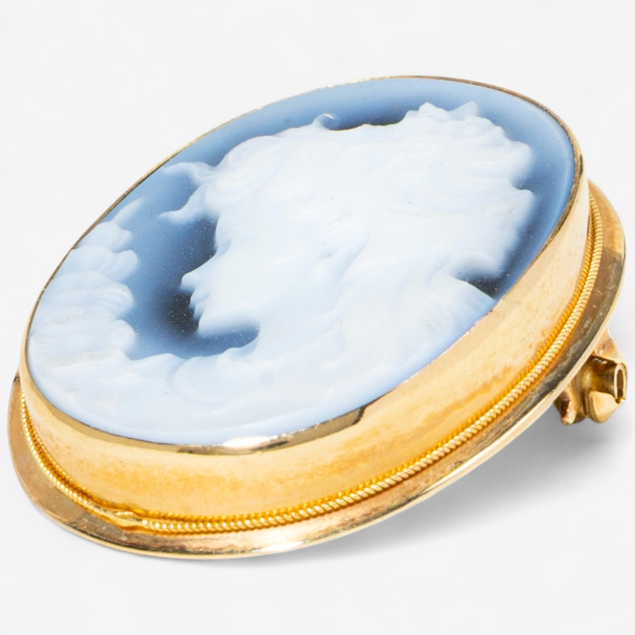 Image 747419_ALTMORE3.jpg, Product 747-419 / Price $1,595.00, 18KT Yellow Gold Blue Cameo Brooch/Pendant from Estate Originals on TSC.ca's Jewellery department