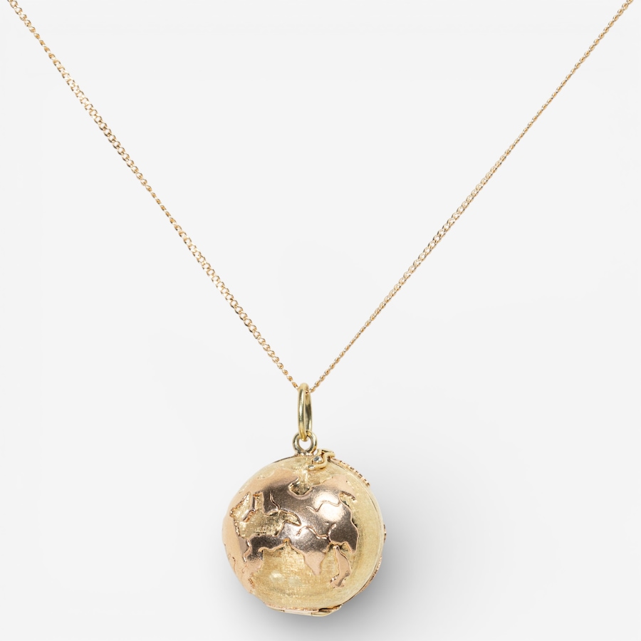 Image 748415_ALTMORE1.jpg, Product 748-415 / Price $3,688.00, Estate Originals Victorian 14K Yellow Gold Multi-Photo Globe Pendant Locket from Estate Originals on TSC.ca's Jewellery department