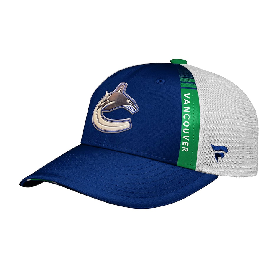 Vancouver Canucks Youth New Era Grey Critter Bucket Hat