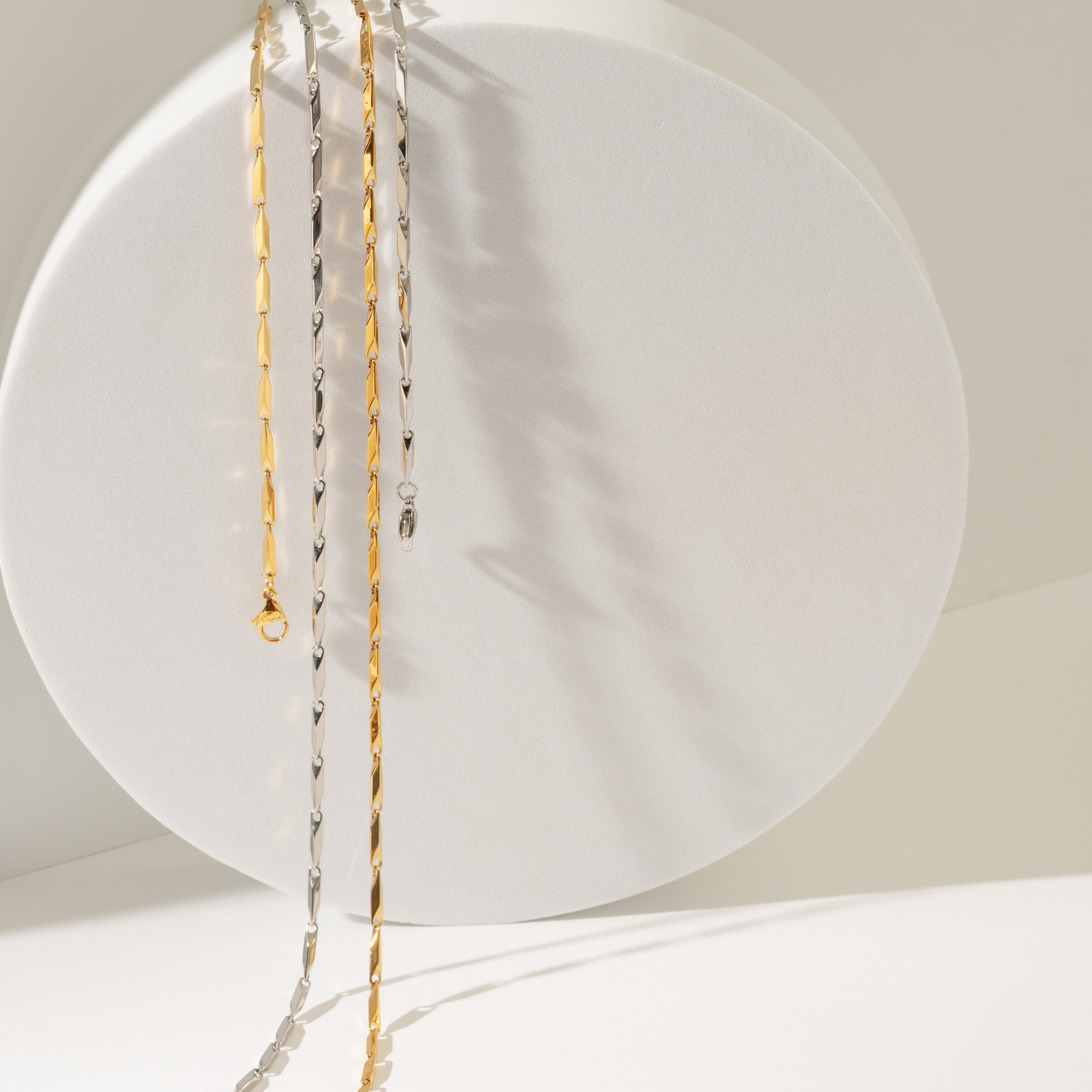 STEELX Diamond Shape Link Necklace - TSC.ca