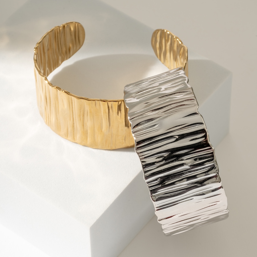 Image 752264_ALTMORE3.jpg, Product 752-264 / Price $69.99, STEELX Wide Ridge Statement Open Bangle from Steelx on TSC.ca's Jewellery department