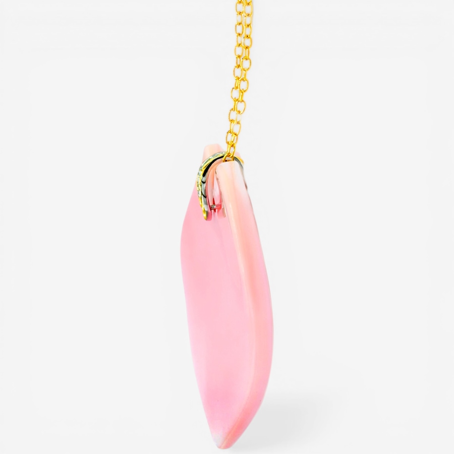 Image 752326_ALTMORE1.jpg, Product 752-326 / Price $179.99, Gems En Vogue Palladium Silver Pink Conch Shell Heart Pendant With Chain from Gems En Vogue on TSC.ca's Jewellery department