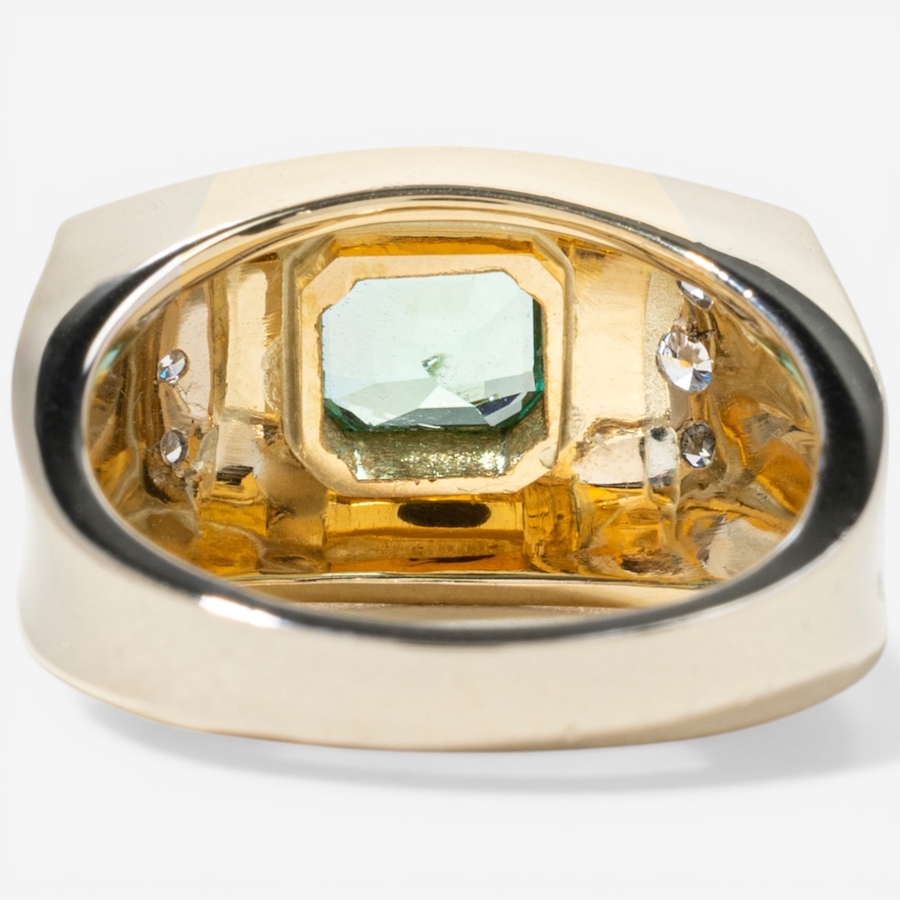 Image 752378_ALTMORE3.jpg, Product 752-378 / Price $5,495.00, Estate Originals 18K Yellow and White Gold Emerald-Cut Emerald and Diamond Ring from Estate Originals on TSC.ca's Jewellery department