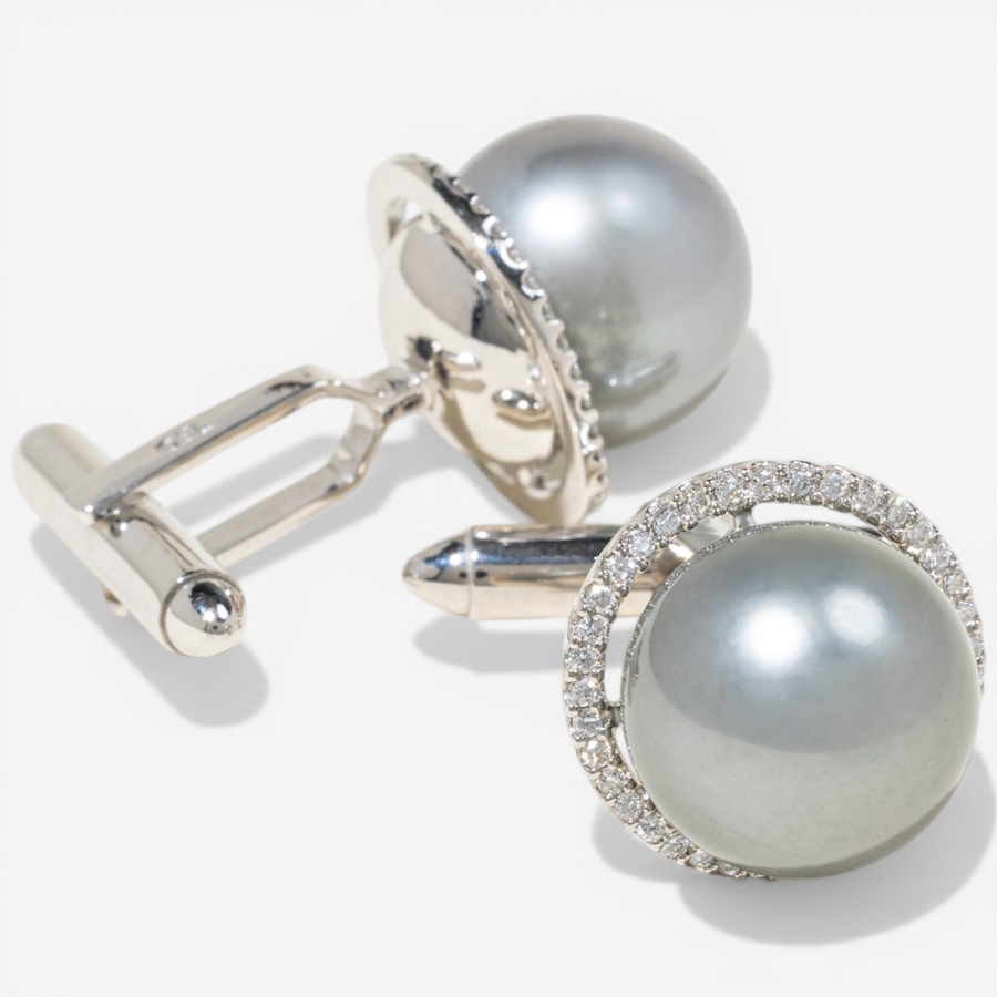 Image 752383_ALTMORE3.jpg, Product 752-383 / Price $7,295.00, Estate Originals 18K White Gold South Sea Pearl and Diamond Cufflinks from Estate Originals on TSC.ca's Jewellery department
