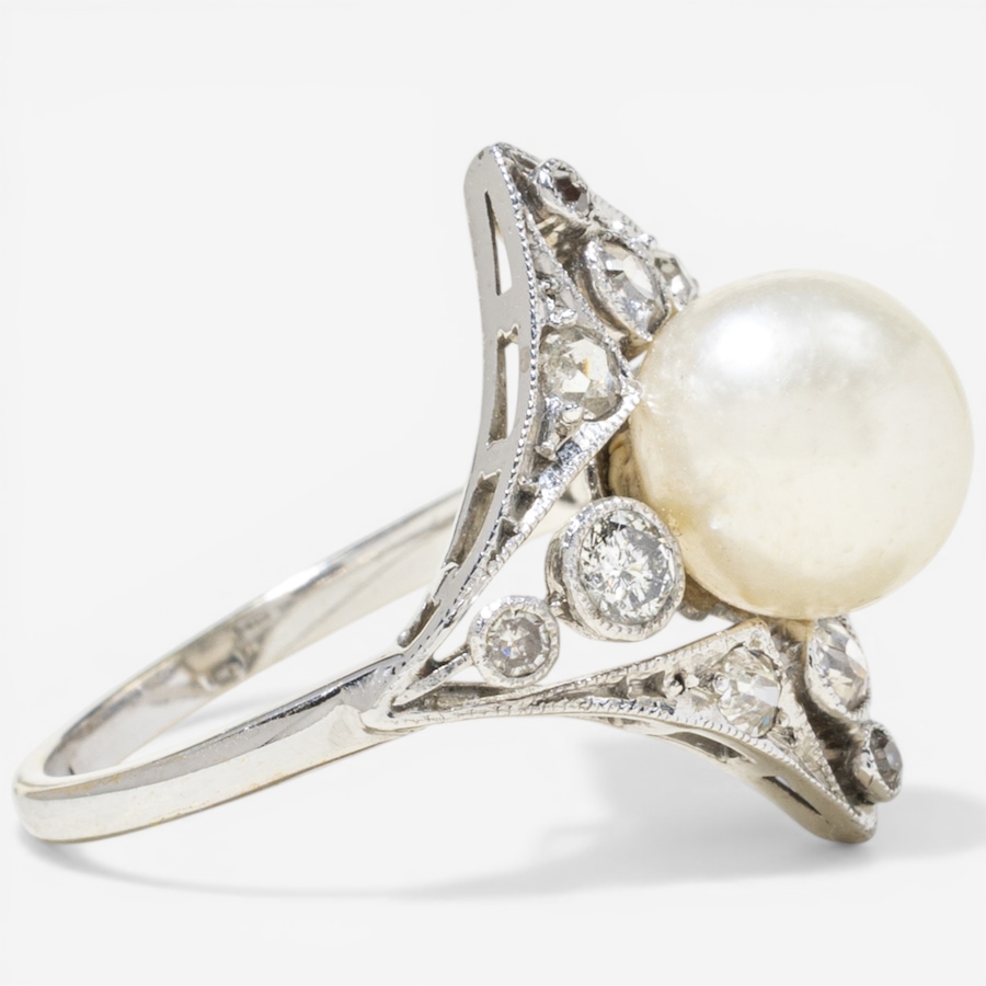 Image 752414_ALTMORE2.jpg, Product 752-414 / Price $2,795.00, Estate Originals 18K White Gold Pearl and Old European-Cut Diamond Ring from Estate Originals on TSC.ca's Jewellery department