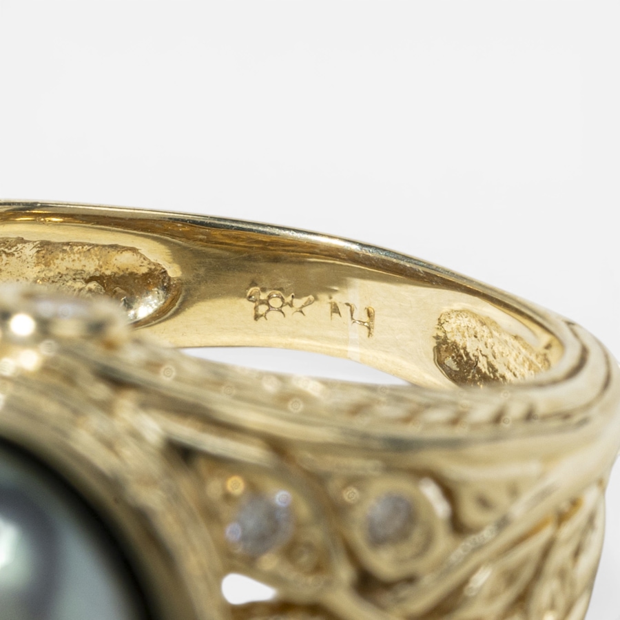 Image 752417_ALTMORE4.jpg, Product 752-417 / Price $5,995.00, Estate Originals 18K Yellow Gold Black South Sea Pearls and Diamond Ring from Estate Originals on TSC.ca's Jewellery department