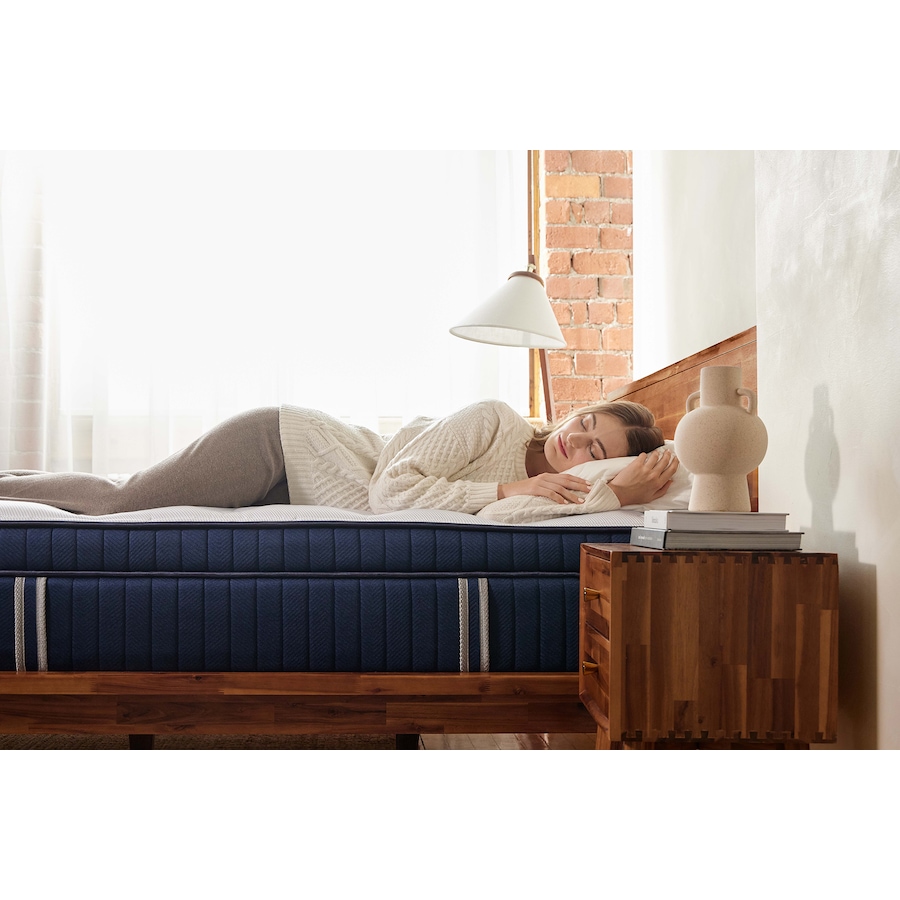 Image 753752_ALTMORE3.jpg, Product 753-752 / Price $1,100.00 - $1,700.00, Silk & Snow Hybrid Mattress (plush) from Silk & Snow on TSC.ca's Home & Garden department