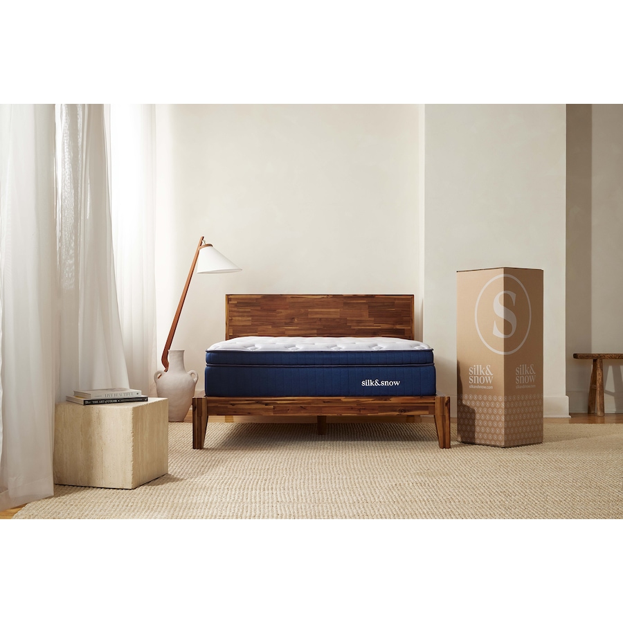 Image 753752_ALTMORE8.jpg, Product 753-752 / Price $1,100.00 - $1,700.00, Silk & Snow Hybrid Mattress (plush) from Silk & Snow on TSC.ca's Home & Garden department