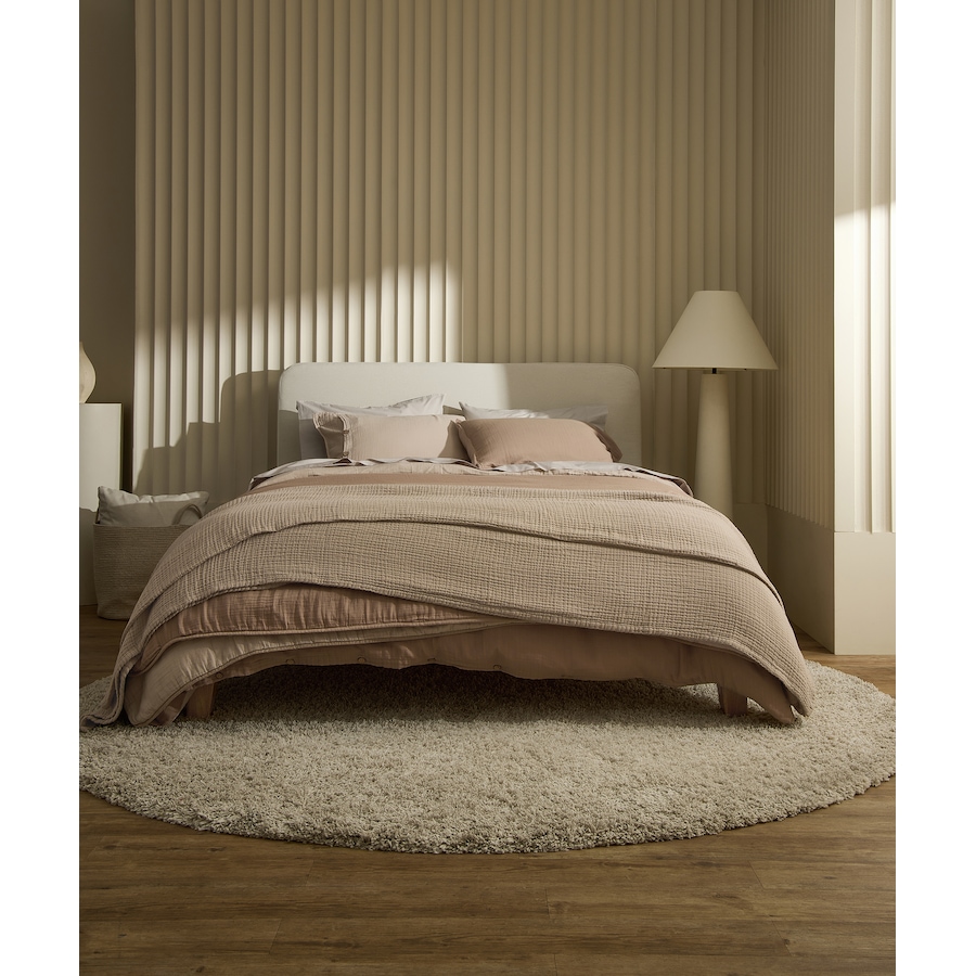 Image 753762_ALTMORE4.jpg, Product 753-762 / Price $216.00 - $337.00, Silk & Snow Muslin Quilt from Silk & Snow on TSC.ca's Home & Garden department
