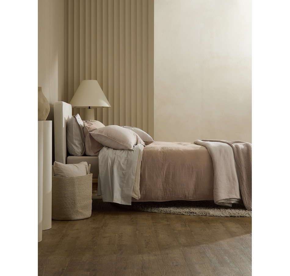 Image 753762_ALTMORE5.jpg, Product 753-762 / Price $225.00 - $350.00, Silk & Snow Muslin Quilt from Silk & Snow on TSC.ca's Home & Garden department