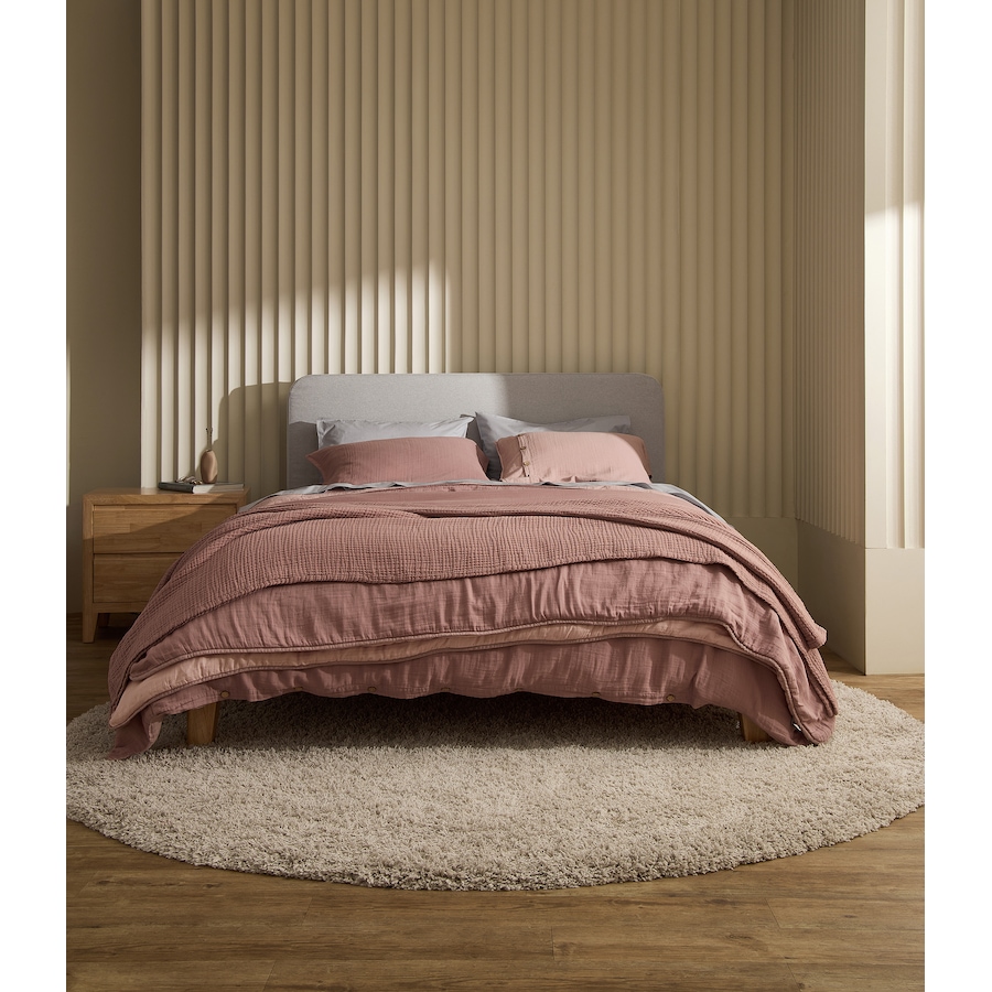 Image 753762_ALTMORE6.jpg, Product 753-762 / Price $216.00 - $337.00, Silk & Snow Muslin Quilt from Silk & Snow on TSC.ca's Home & Garden department