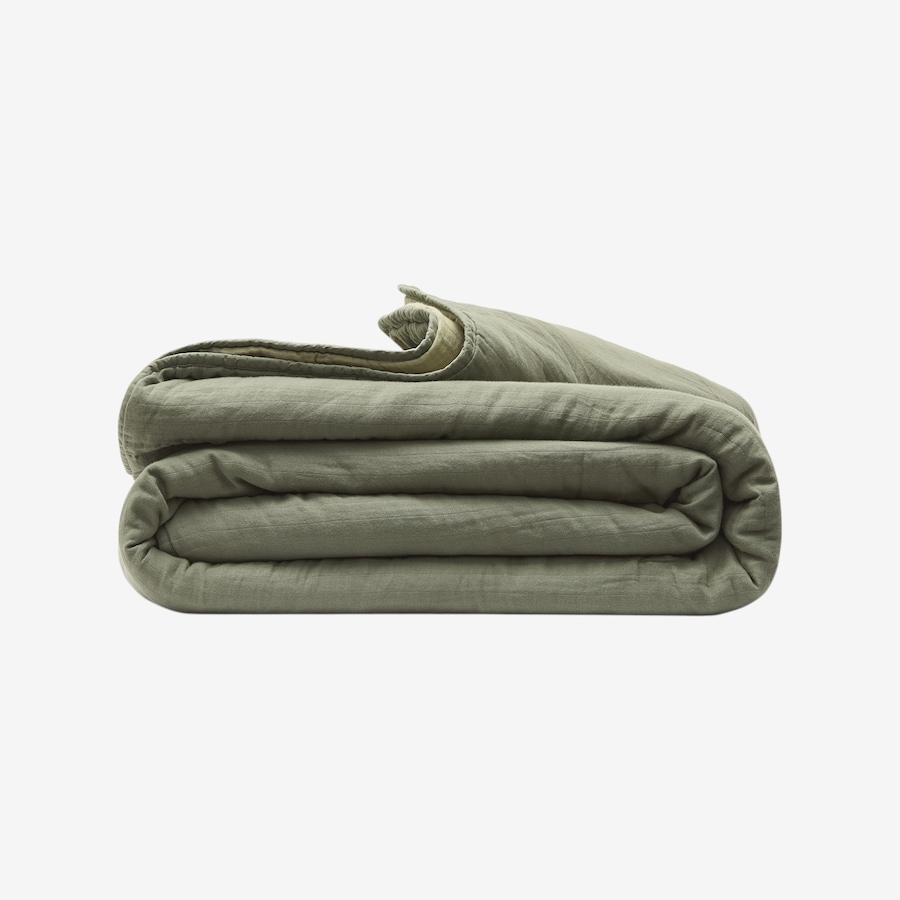 Image 753762_EUC.jpg, Product 753-762 / Price $216.00 - $337.00, Silk & Snow Muslin Quilt from Silk & Snow on TSC.ca's Home & Garden department