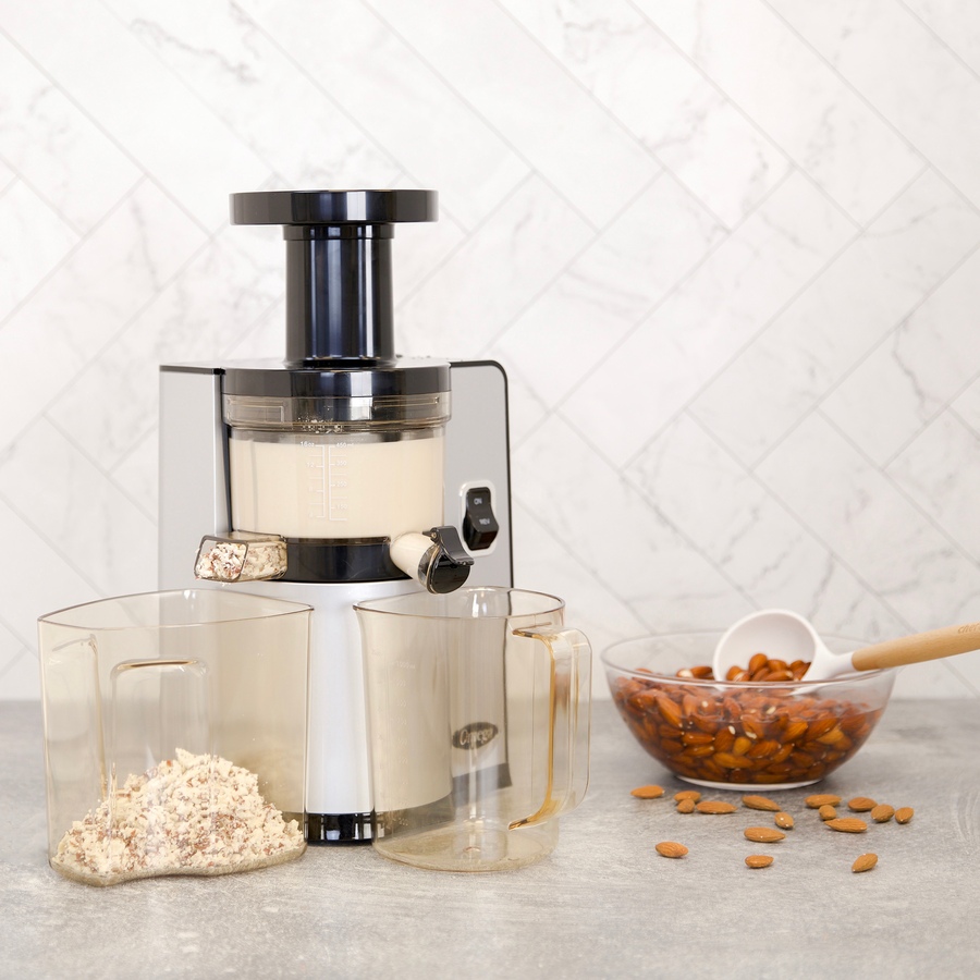 Image 753805_ALTMORE4.jpg, Product 753-805 / Price $599.99, Omega Cold Press Masticating Vegetable and Fruit Extractor Vertical Low-Speed Juicer (silver) from Omega on TSC.ca's Kitchen department