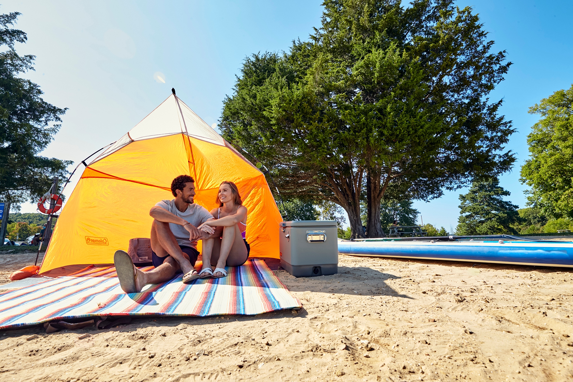 Coleman Skyshade Compact Large Portable Beach Shade - TSC.ca