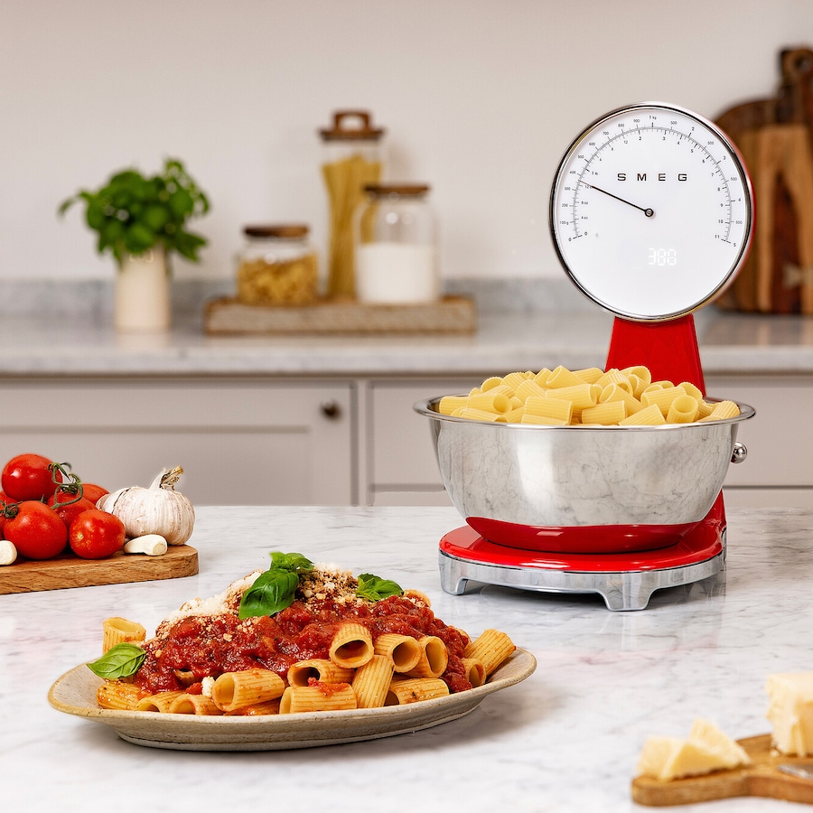 Image 754525_ALTMORE6.jpg, Product 754-525 / Price $249.99, SMEG Analogue and Digital Kitchen Scale from Smeg on TSC.ca's Kitchen department