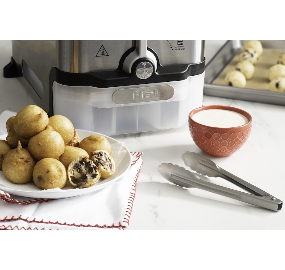 Image 754603_ALTMORE5.jpg, Product 754-603 / Price $129.99, T-fal EZ Clean-Deep Fryer (low odour XL deep fat fryer, 3.5L) from T-Fal on TSC.ca's Kitchen department
