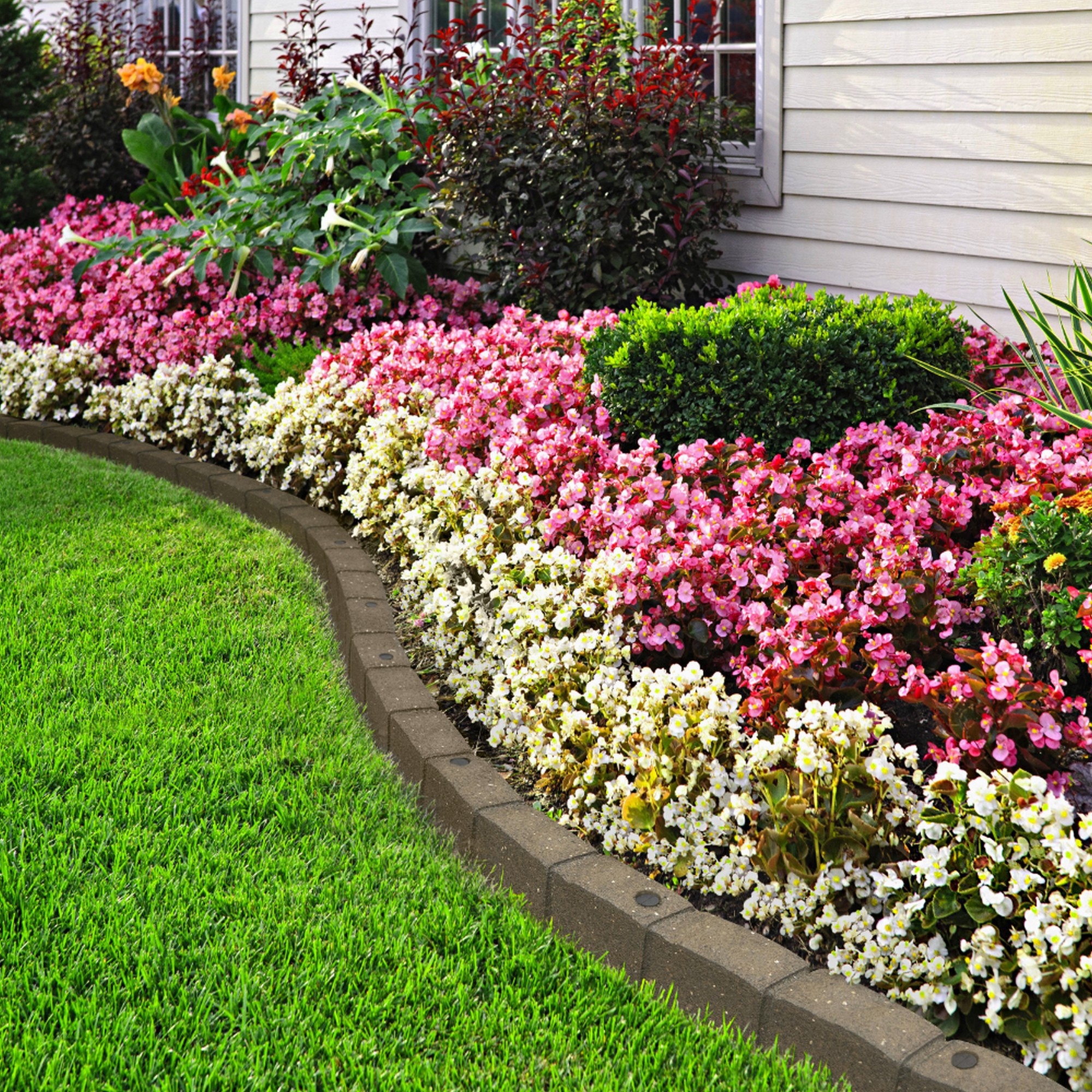Tierra Verde EZBorder Carolina Fence Recycled Rubber Ultra Curve