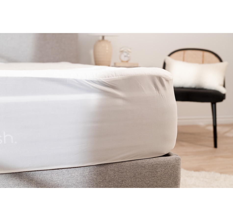 Image 754954_ALTMORE3.jpg, Product 754-954 / Price $109.00 - $159.00, Hush Iced Mattress Protector from Hush on TSC.ca's Home & Garden department