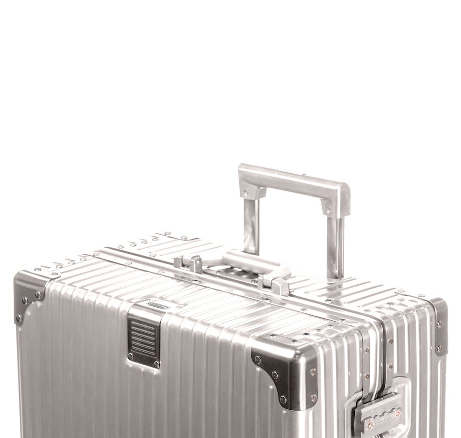 Image 754997_ALTMORE5.jpg, Product 754-997 / Price $349.99, Champs Luggage Elite Collection Hard Side Spinner Large Check-in Luggage from Champs on TSC.ca's Home & Garden department