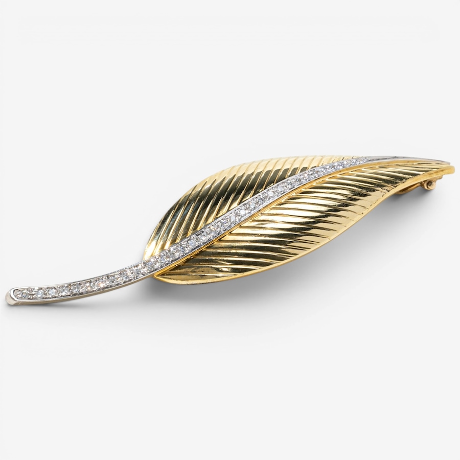 Image 755834_ALTMORE2.jpg, Product 755-834 / Price $5,395.00, Estate Originals 18K Yellow and White Gold Italian-Made Diamond Leaf Brooch/Pendant from Estate Originals on TSC.ca's Jewellery department
