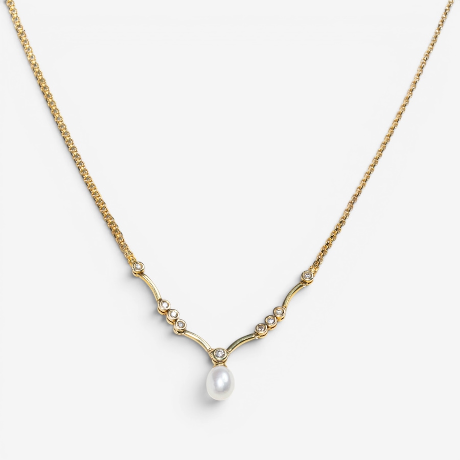 Image 755966_ALTMORE1.jpg, Product 755-966 / Price $2,995.00, Estate Originals 14K Yellow Gold 16.5" Freshwater Pearl and Diamond Necklace from Estate Originals on TSC.ca's Jewellery department