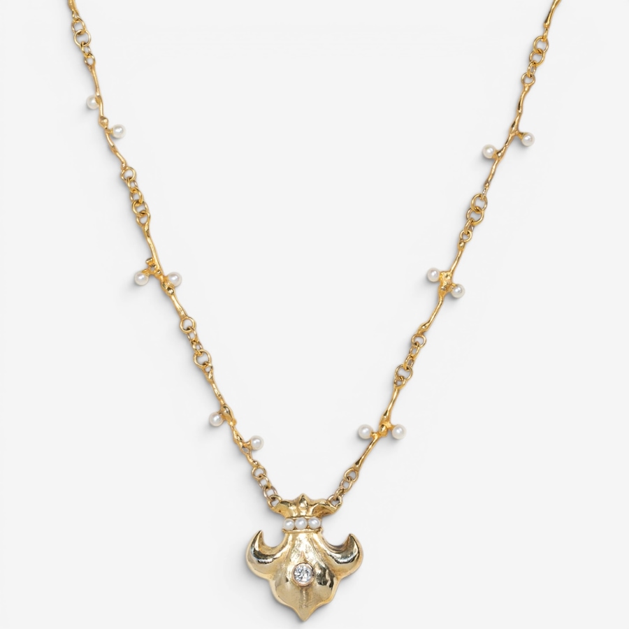 Image 755987_ALTMORE1.jpg, Product 755-987 / Price $5,295.00, Estate Originals 18K Yellow Gold Fleur-dis-Lis Diamond-Set Necklace from Estate Originals on TSC.ca's Jewellery department