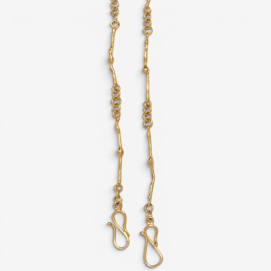 Image 755987_ALTMORE4.jpg, Product 755-987 / Price $5,295.00, Estate Originals 18K Yellow Gold Fleur-dis-Lis Diamond-Set Necklace from Estate Originals on TSC.ca's Jewellery department