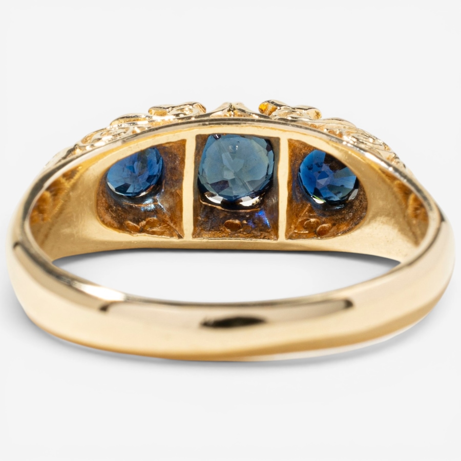 Image 756024_ALTMORE3.jpg, Product 756-024 / Price $2,995.00, Estate Originals 18K Yellow Gold Vintage Sapphire and Diamond Ring from Estate Originals on TSC.ca's Jewellery department