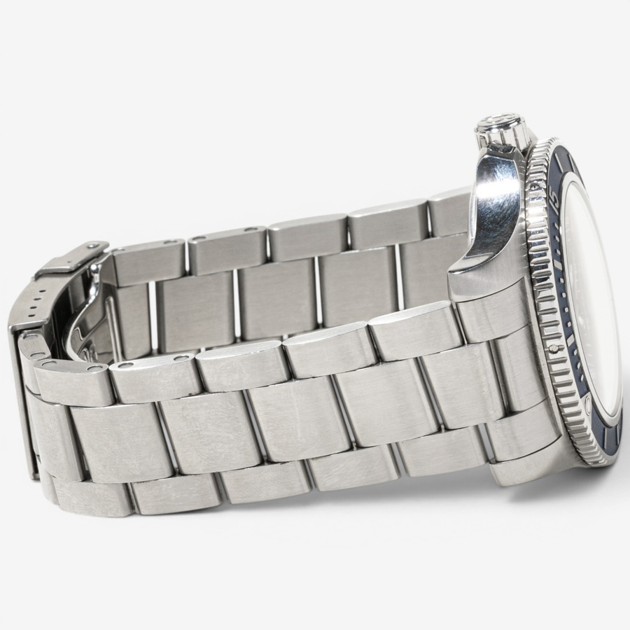 Image 756034_ALTMORE3.jpg, Product 756-034 / Price $4,995.00, Estate Originals Stainless-Steel Breitling Superocean Swiss-Made Watch from Estate Originals on TSC.ca's Jewellery department