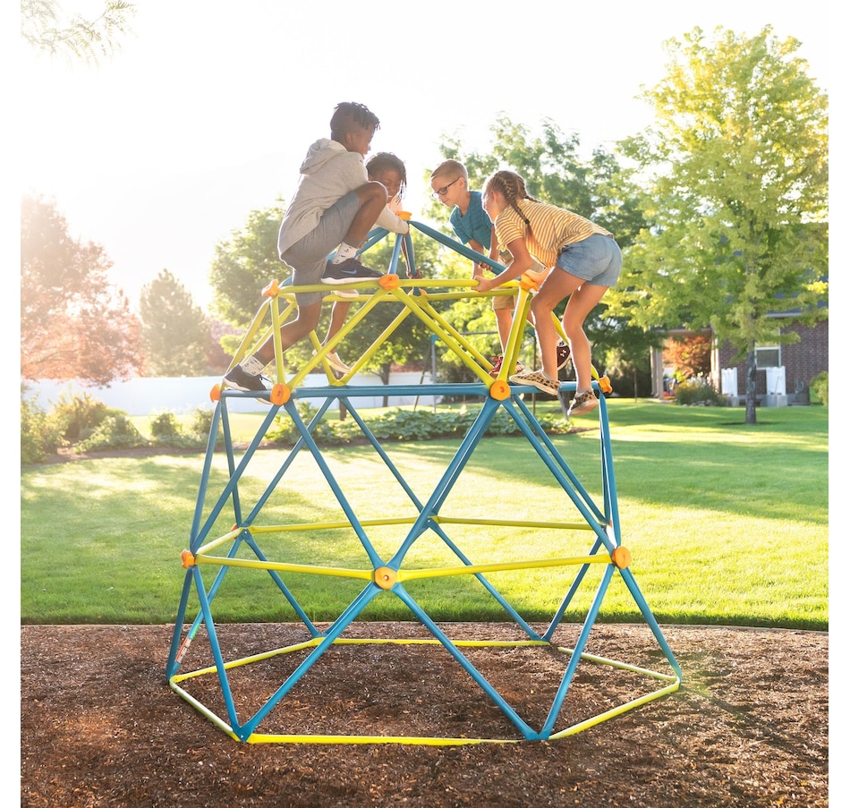 Image 759732_ALTMORE3.jpg, Product 759-732 / Price $559.99, Lifetime Climbing Tower from Lifetime on TSC.ca's Home & Garden department