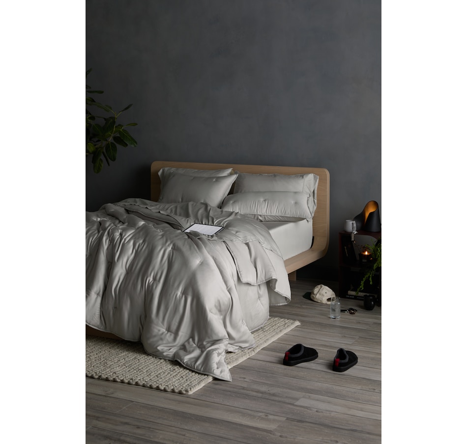 Image 759879_ALTMORE11.jpg, Product 759-879 / Price $299.00 - $374.00, Hush Oversized Iced Cooling Bamboo Comforter Set from Hush on TSC.ca's Home & Garden department