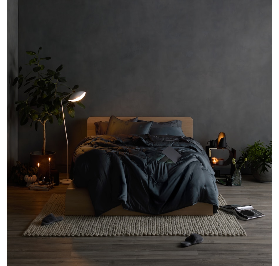 Image 759879_ALTMORE6.jpg, Product 759-879 / Price $299.00 - $374.00, Hush Oversized Iced Cooling Bamboo Comforter Set from Hush on TSC.ca's Home & Garden department