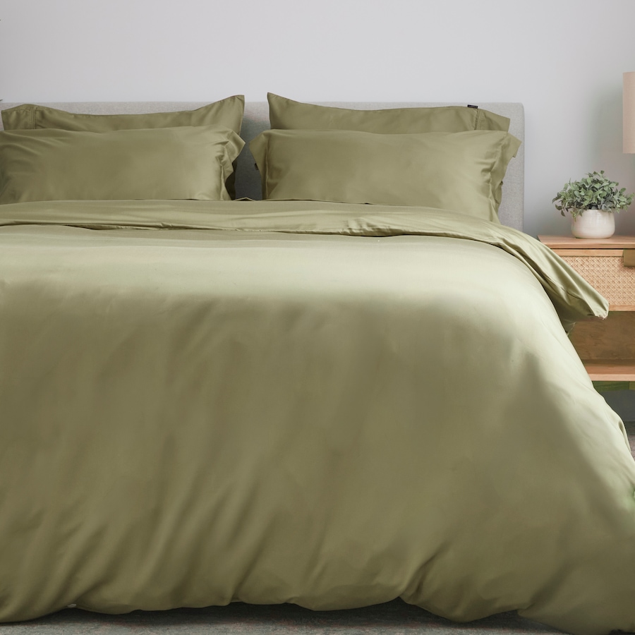 Image 759891_OLI.jpg, Product 759-891 / Price $271.00 - $356.00, Hush Iced Cooling Bedding Bundle from Hush on TSC.ca's Home & Garden department