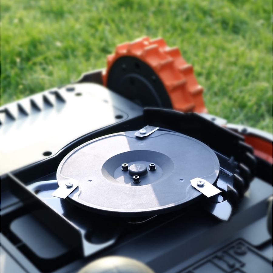 Image 761764_ALTMORE2.jpg, Product 761-764 / Price $34.99, Navimow by Segway Blade Assembly Plus from Navimow on TSC.ca's Home & Garden department