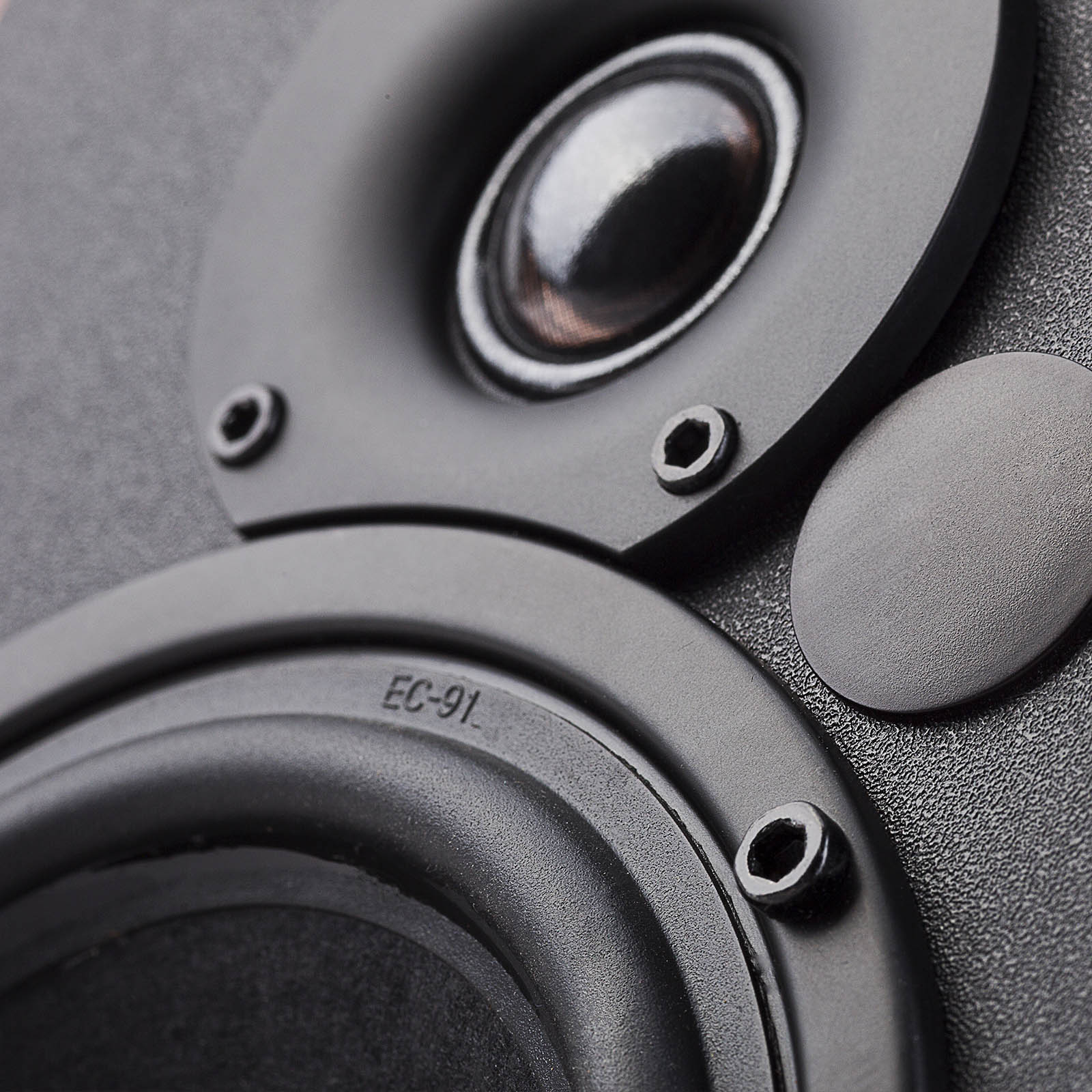 Edifier R1700BT Bluetooth Bookshelf Speakers - Powered 2.0 Active