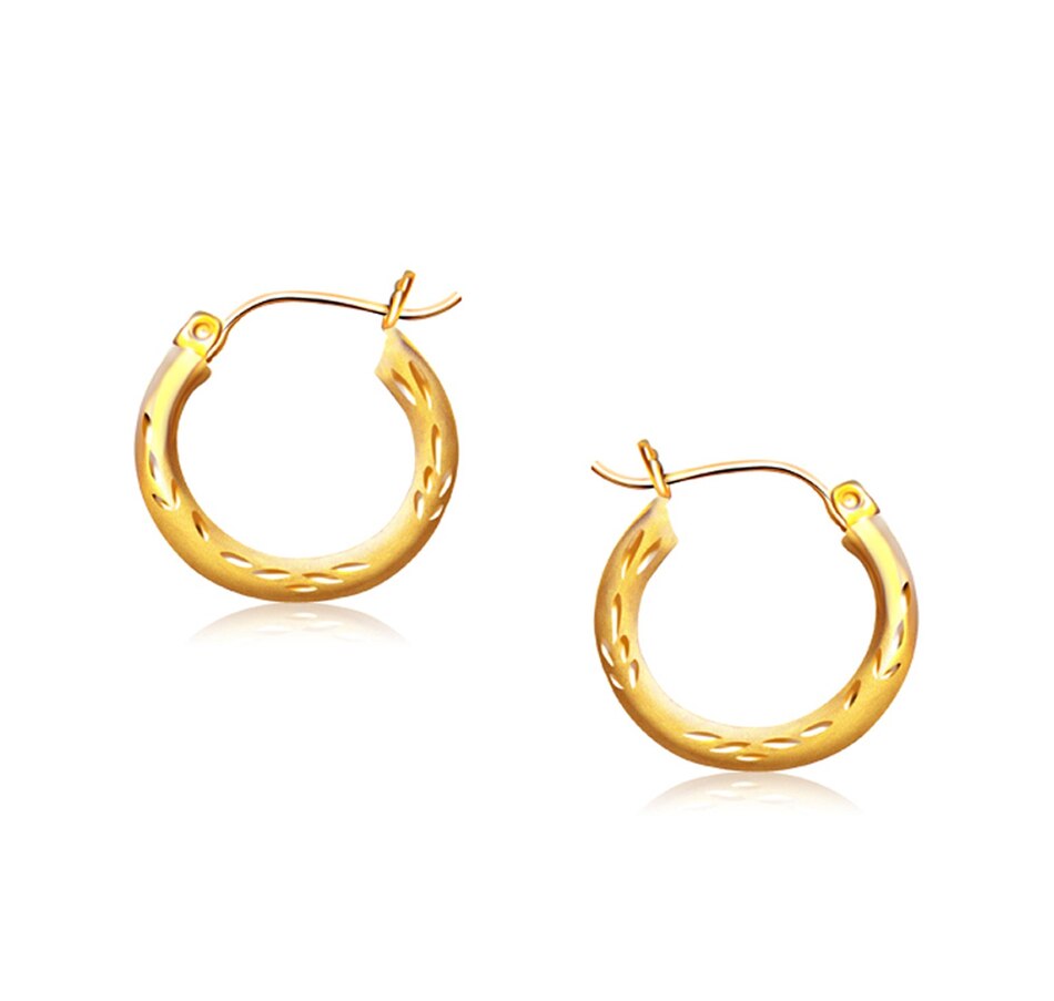 14k Yellow Gold Fancy Diamond Cut Hoop Earrings (5/8 inch Diameter)