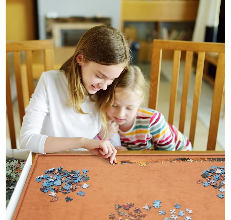 Image 870690_ALTMORE4.jpg, Product 870-690 / Price $134.99, Jumbl 2,000-Pieces Puzzle Board, 27 x 39", Portable Jigsaw Puzzle Table with Cover & Felt Surface from Jumbl on TSC.ca's Toys & Hobbies department