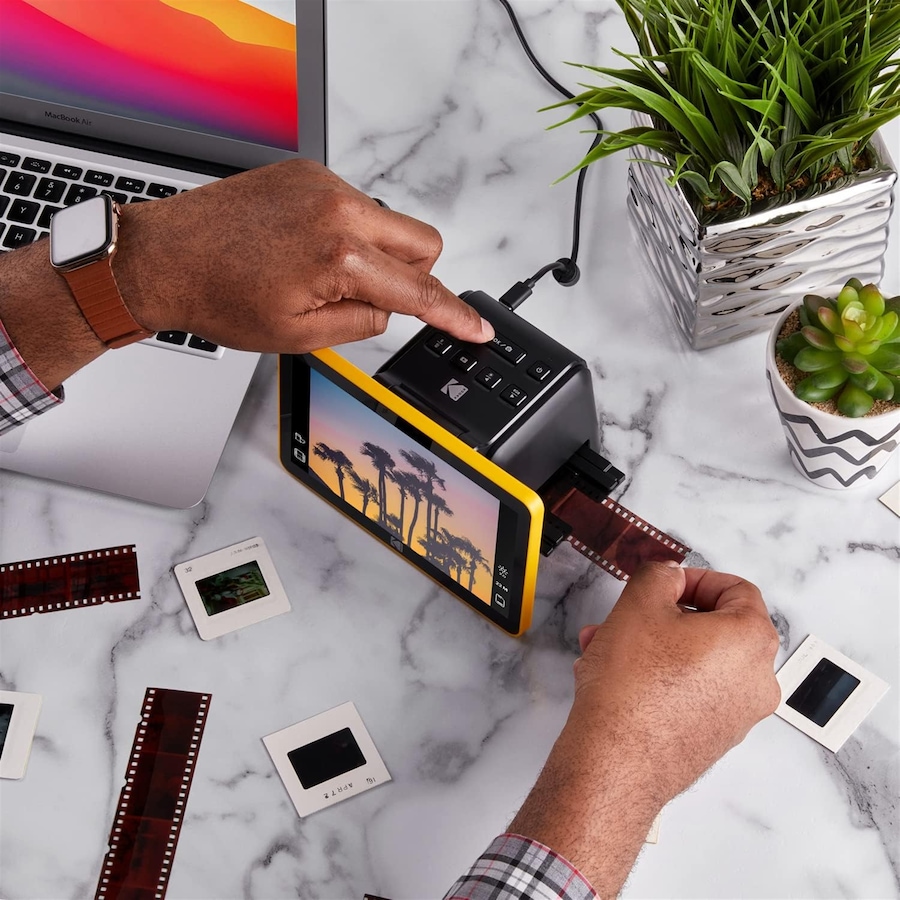 Image 870856_ALTMORE7.jpg, Product 870-856 / Price $279.99 - $309.99, Kodak Slide N SCAN Film and Slide Scanner with 7" LCD Screen, Converts Negatives & Slides to JPEG from Kodak on TSC.ca's Toys & Hobbies department