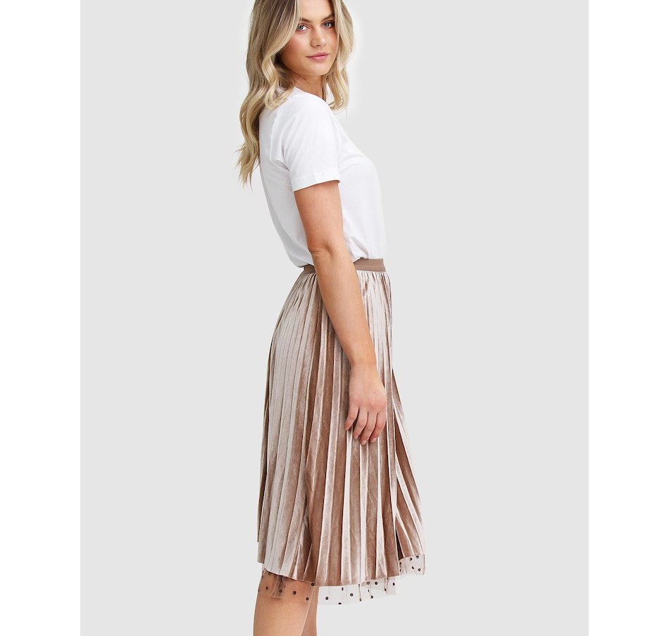 Image 880098_ALTMORE5.jpg, Product 880-098 / Price $97.46, belle & bloom Mixed Feeling Reversible Skirt from belle & bloom on TSC.ca's Fashion department
