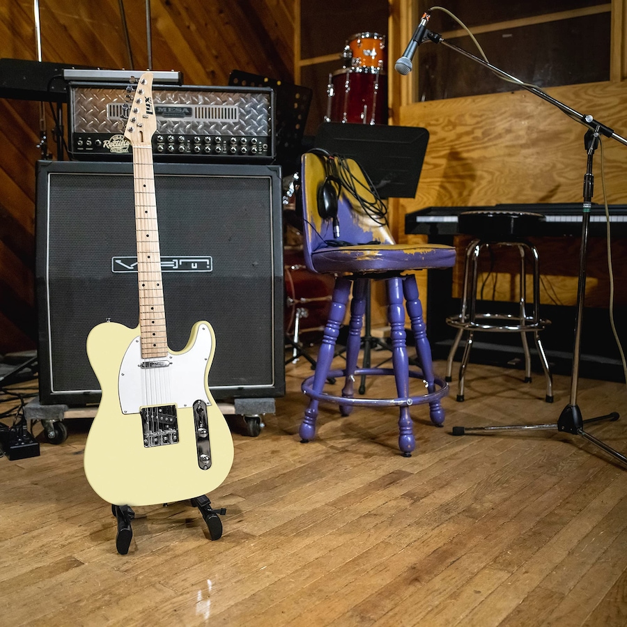 Image 891099_ALTMORE29.jpg, Product 891-099 / Price $189.99, LyxPro 39” Electric Guitar TL Series, Solid Body Guitar W/3-Way Switch & Tone Controls - Green from LyxPro on TSC.ca's Toys & Hobbies department