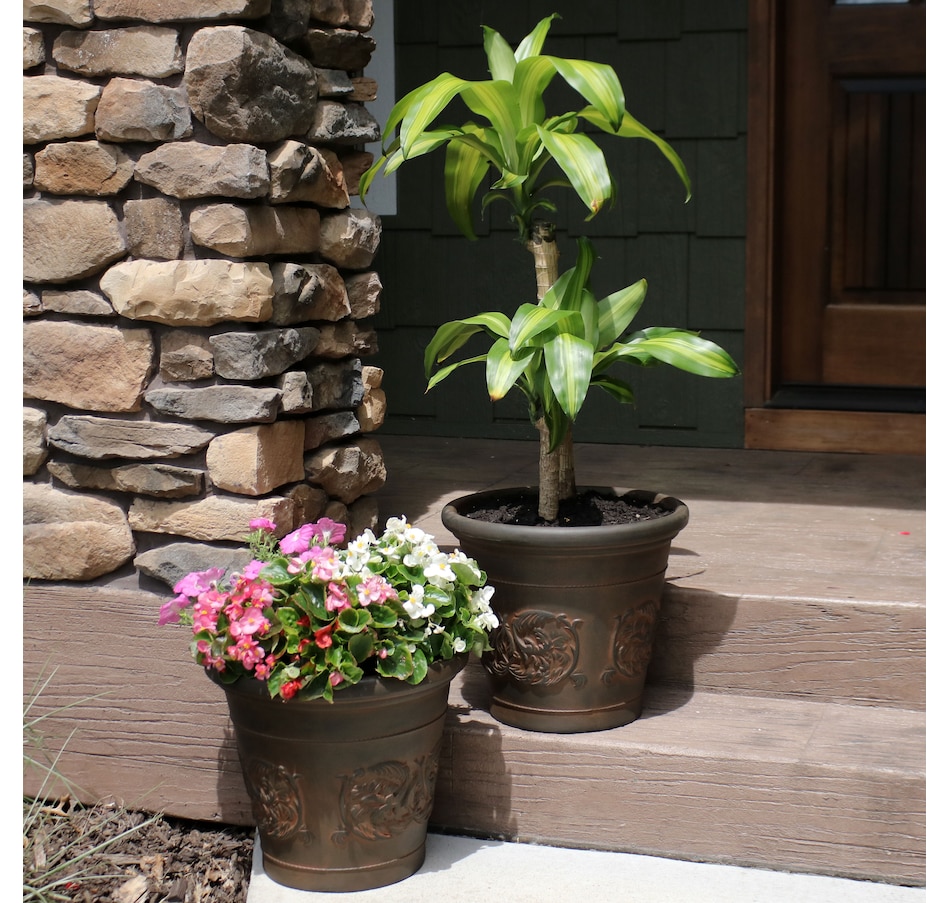 Image 899585_ALTMORE14.jpg, Product 899-585 / Price $101.85 - $247.25, Arabella Planter - 16 in (40.6 cm) from Sunnydaze Décor on TSC.ca's Home & Garden department