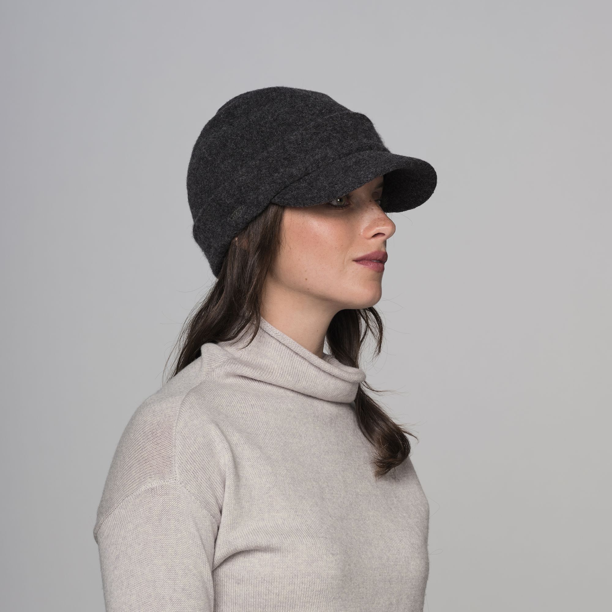 Claire - Cap Hat - TSC.ca