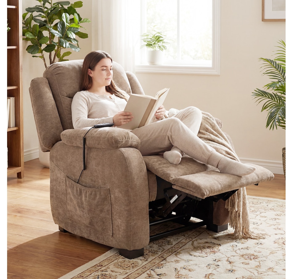 Image 917408_ALTMORE1.jpg, Product 917-408 / Price $419.99 - $429.99, HOMCOM Power Recliner Chair with Massage, Recliner with Quiet Motor from HOMCOM on TSC.ca's Home & Garden department