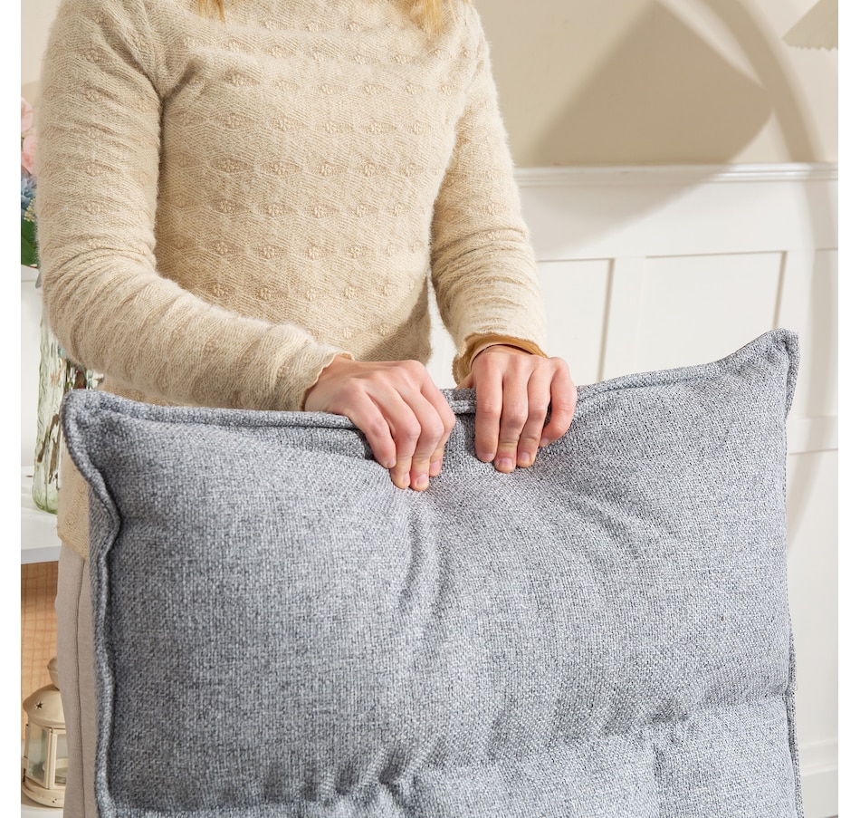 Image 919773_ALTMORE25.jpg, Product 919-773 / Price $124.99 - $134.99, HOMCOM Modern Armchair, Upholstered Accent Chair with Curved Leg from HOMCOM on TSC.ca's Home & Garden department