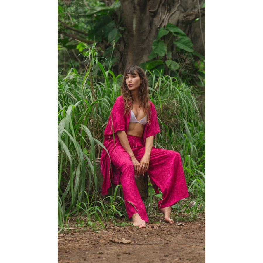 Image 929779_ALTMORE10.jpg, Product 929-779 / Price $61.60, Las Palmas Big Shirt Cover Up Dress from Koy Resort on TSC.ca's Fashion department